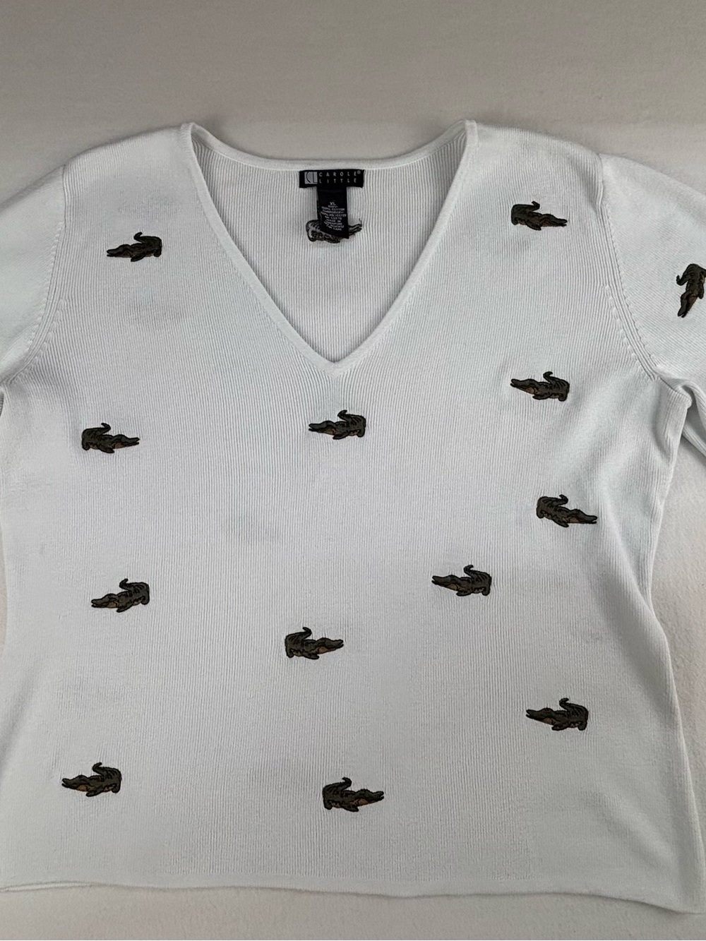Vintage Carole Little White V-Neck Sweater with Olive Crocodile Embroidery